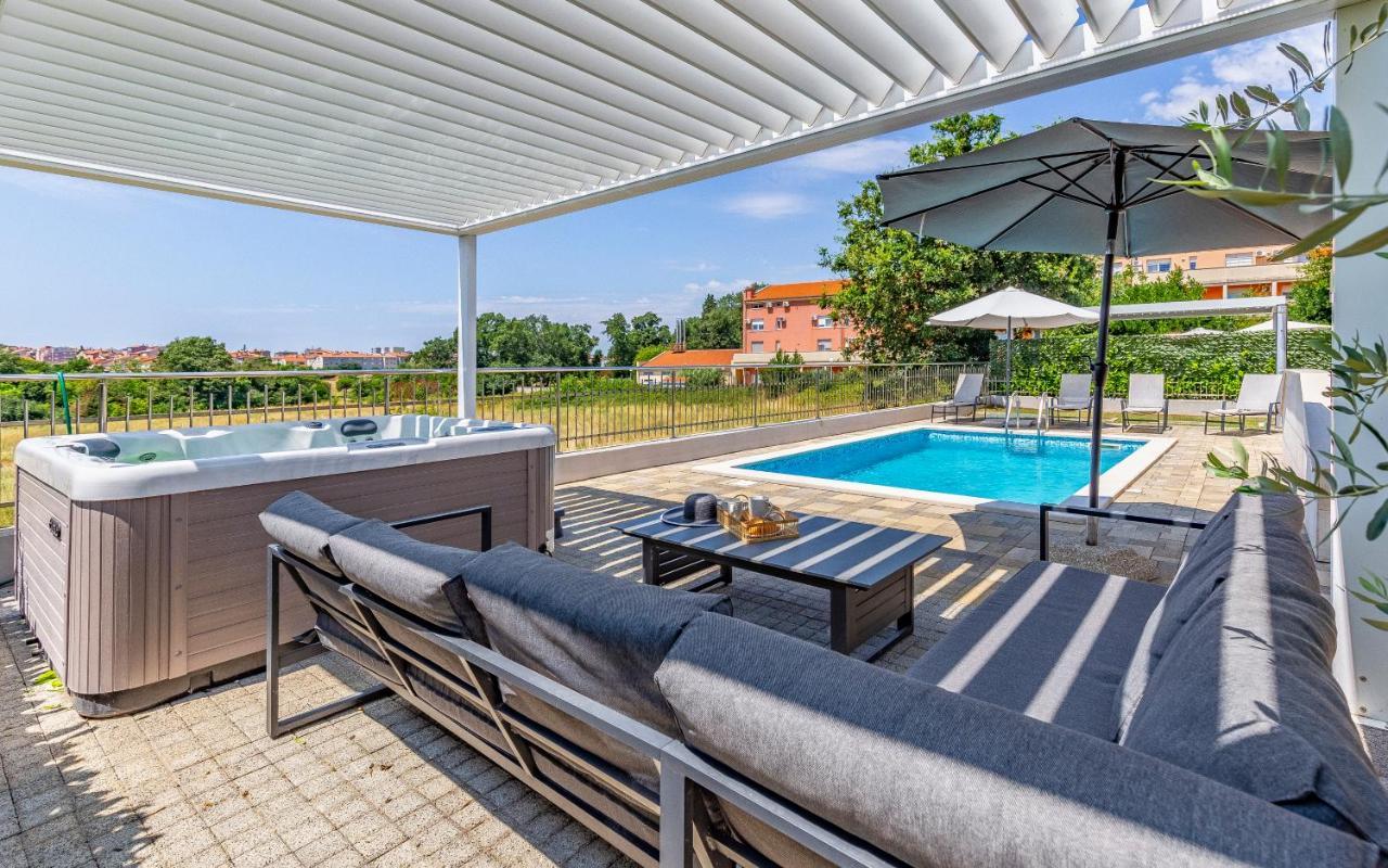 Lotus Villas Resort Pula Zewnętrze zdjęcie