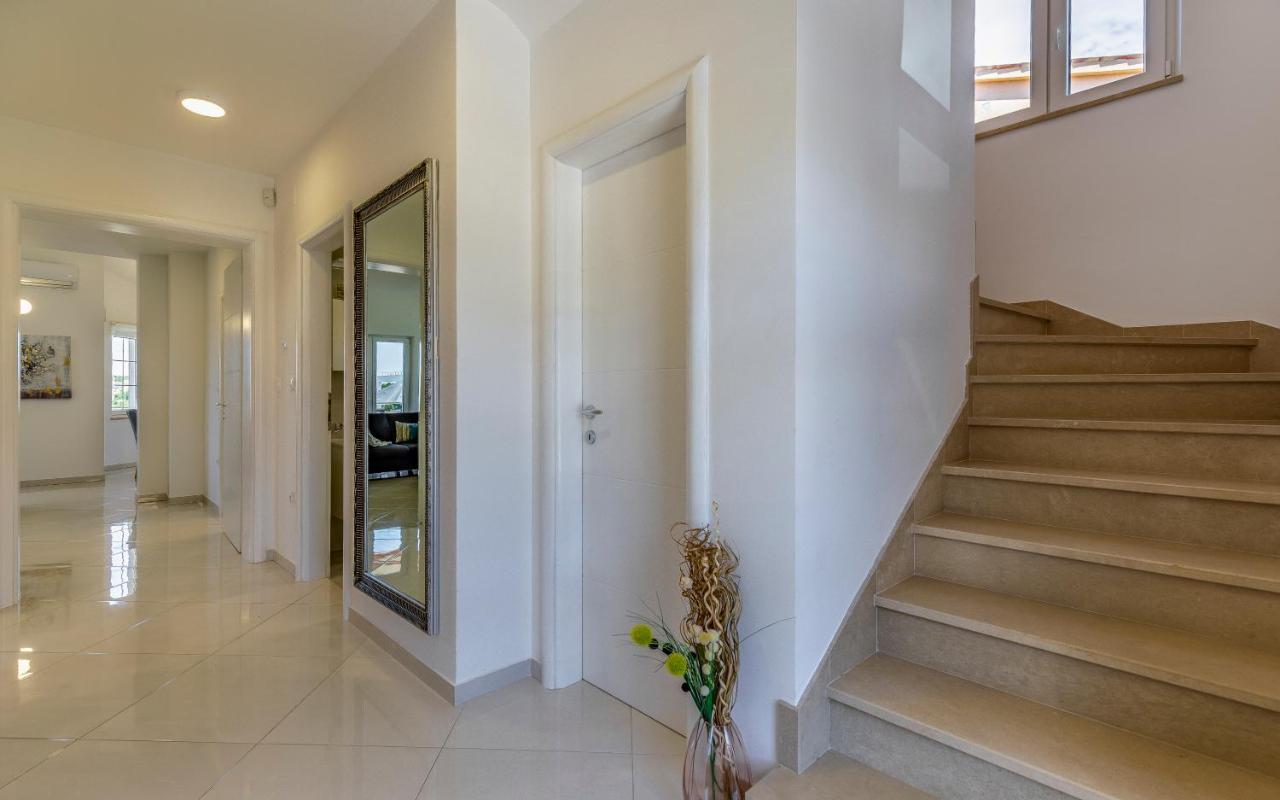 Lotus Villas Resort Pula Zewnętrze zdjęcie