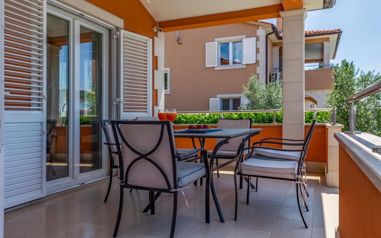 Lotus Villas Resort Pula Zewnętrze zdjęcie