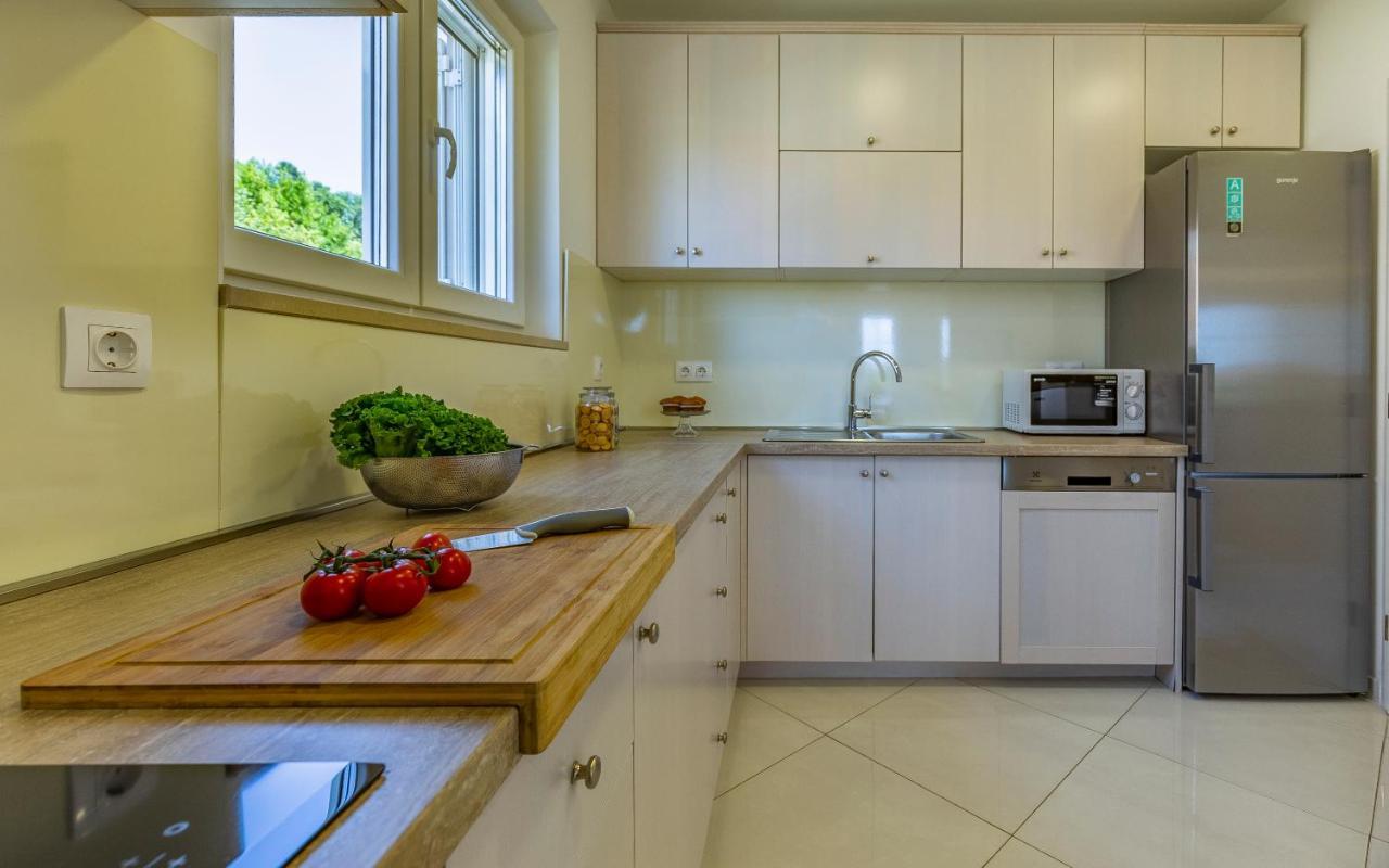 Lotus Villas Resort Pula Zewnętrze zdjęcie