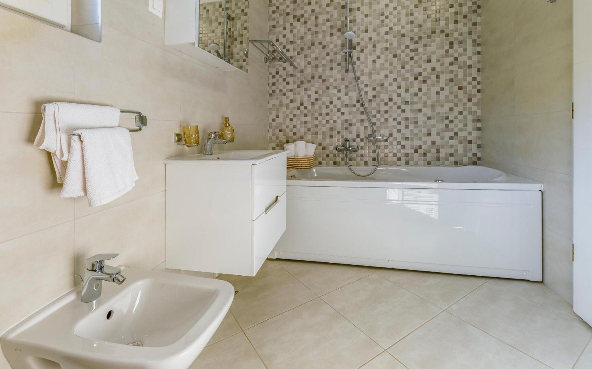 Lotus Villas Resort Pula Zewnętrze zdjęcie