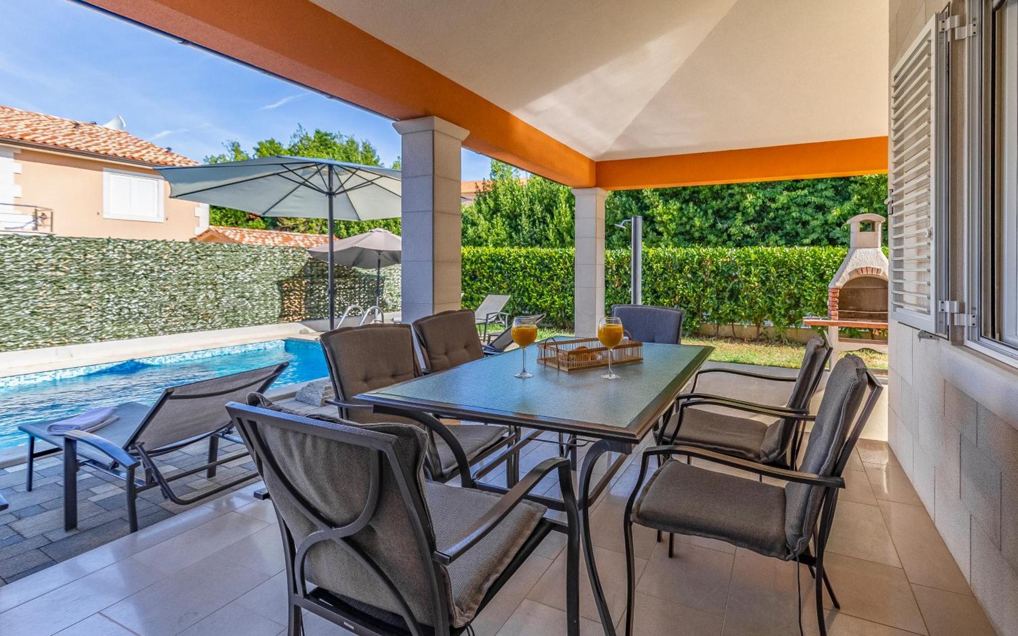 Lotus Villas Resort Pula Zewnętrze zdjęcie