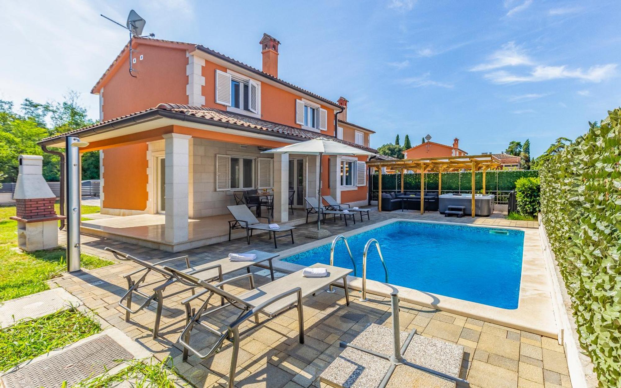 Lotus Villas Resort Pula Zewnętrze zdjęcie