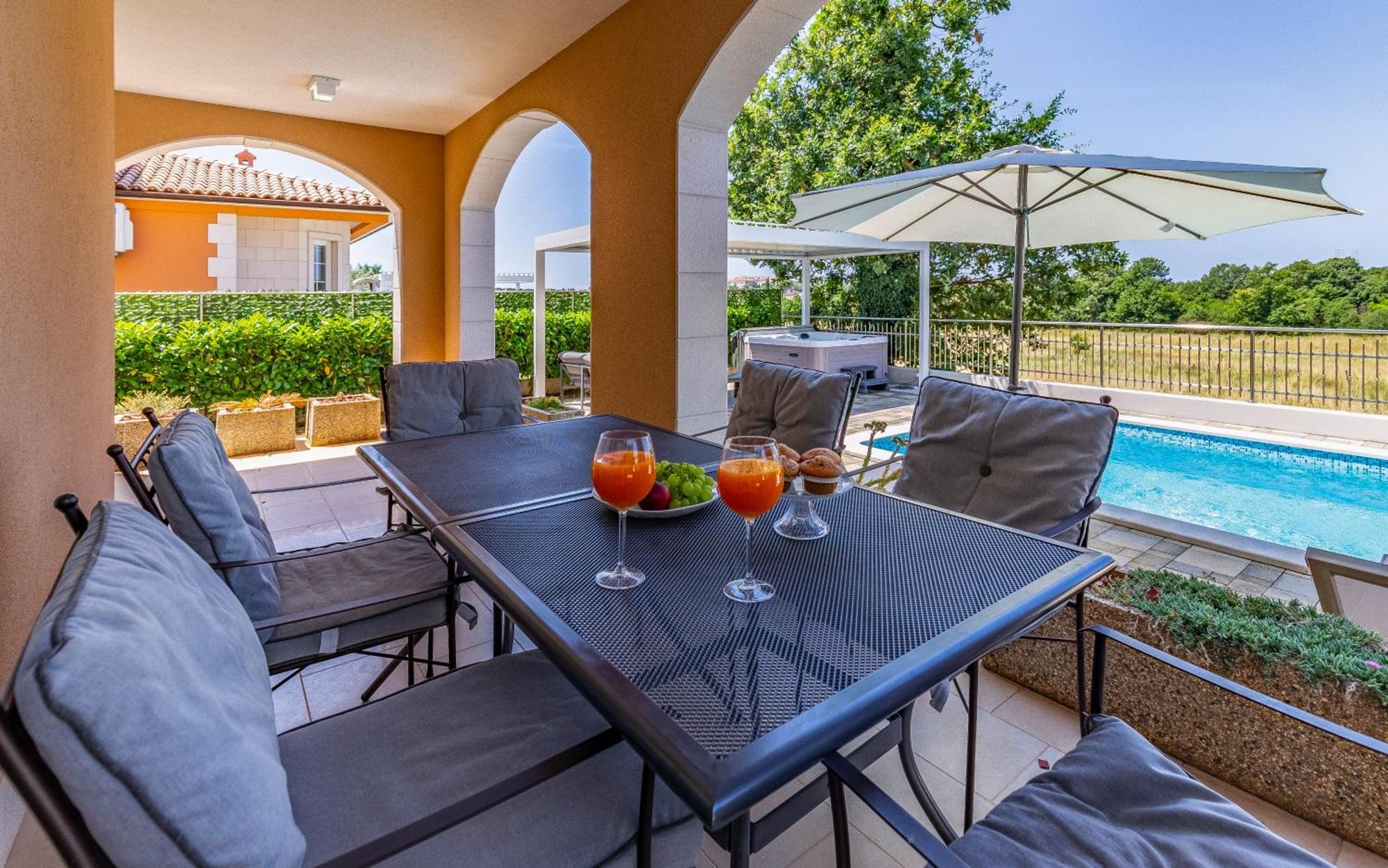 Lotus Villas Resort Pula Zewnętrze zdjęcie